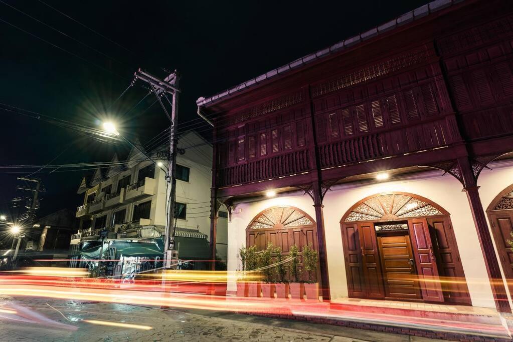 Appartamento Solo - Fong Lee Cc Lampang Walking Street Esterno foto